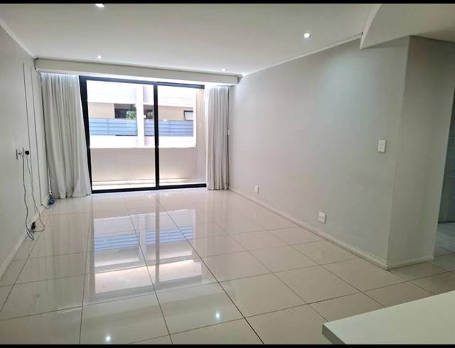 2 BEDROOM APARTMENT FOR SALE IN MENLO PARK